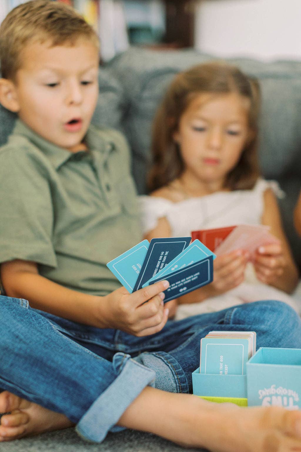 Tiny Theologians - Wholesale Learning Cards - Kids & Baby - Everyday Discipleship: Questions to Help Families Grow Together25