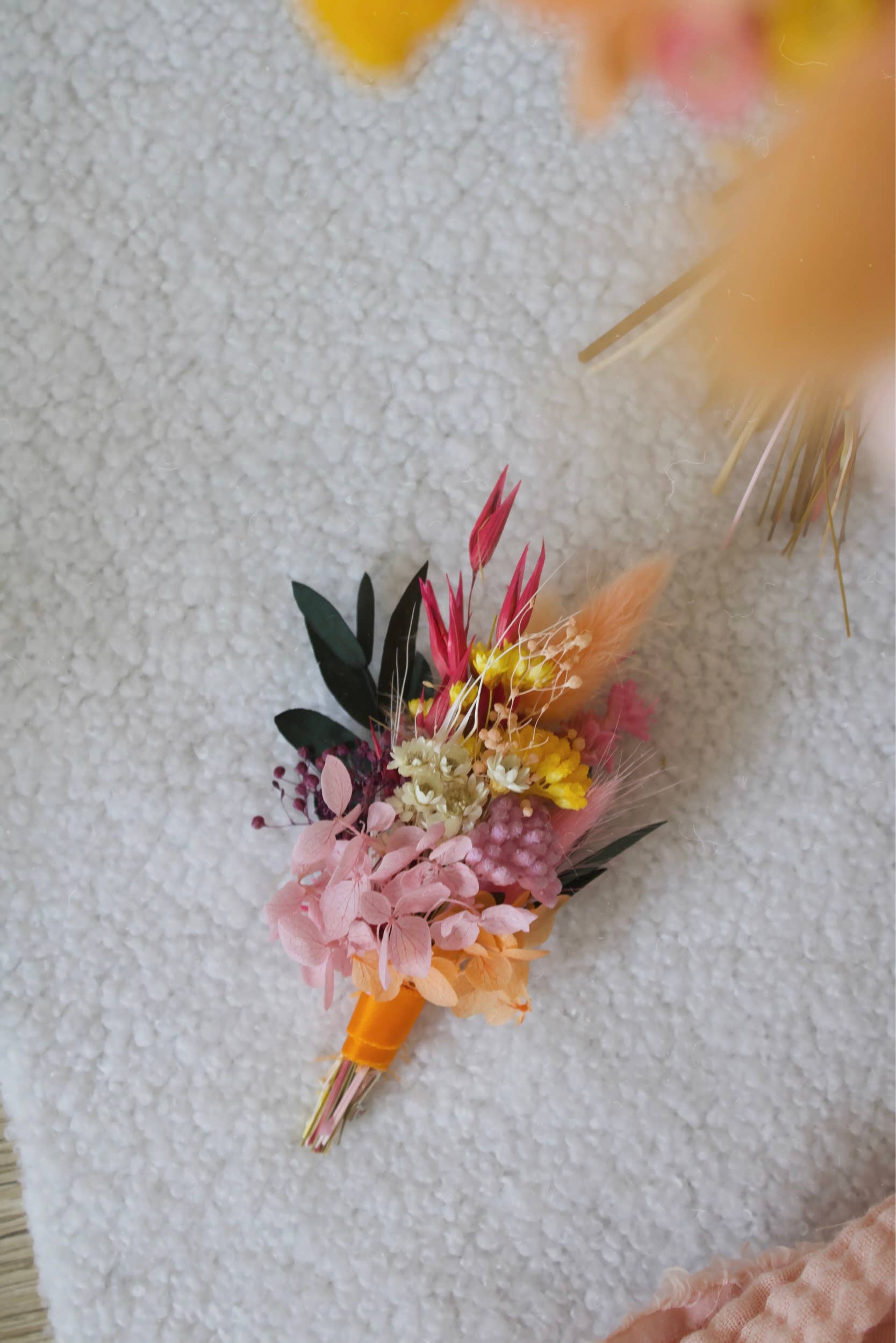 Flower Studio - Wholesale Dried/Pressed Flowers - Bridal bouquet of dried flowers and roses, vintage style, bride2
