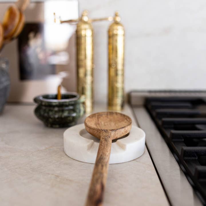 Luxe B Co - Wholesale Spoon Rest - Turned White Marble Round Spoon Rest
