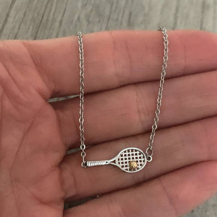 Sportybella - Vente Colliers à pendentif - Pendentif en forme de raquette de tennis en or 18 carats
