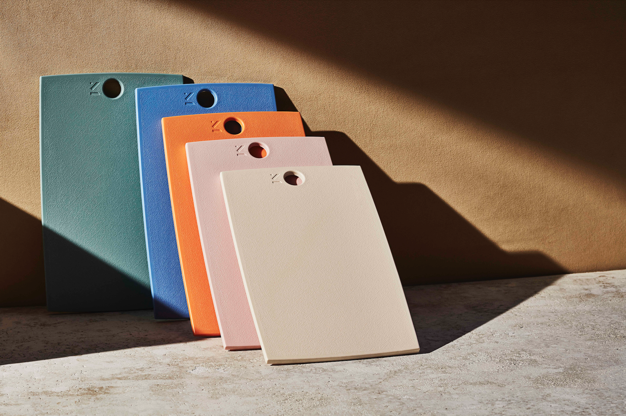 Material - Wholesale Cutting Board - The (mini) reBoard®2