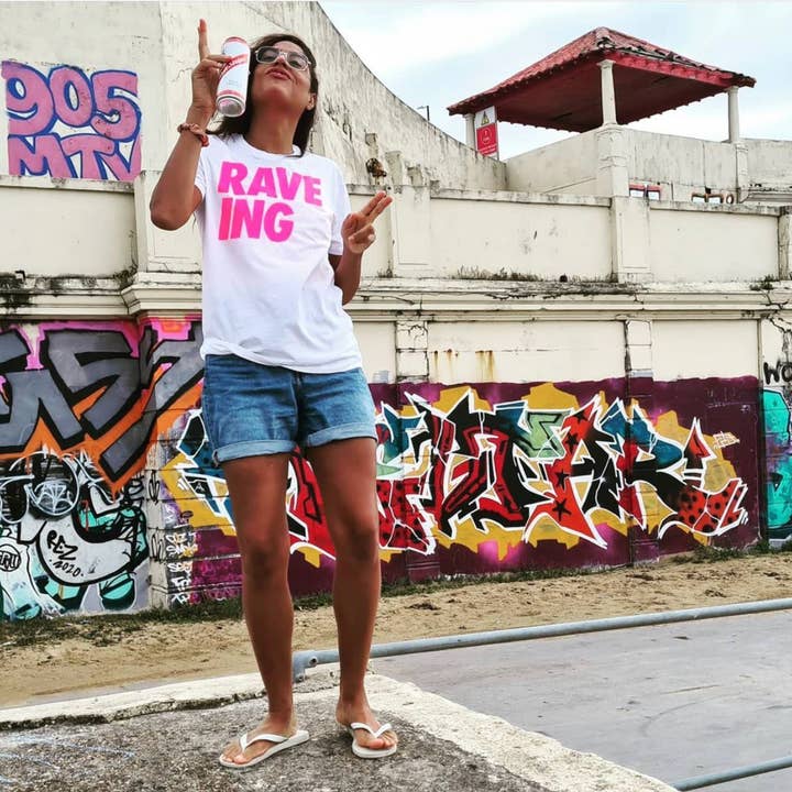 Adults Unisex RAVE ING* T-shirt for wholesale by Lella