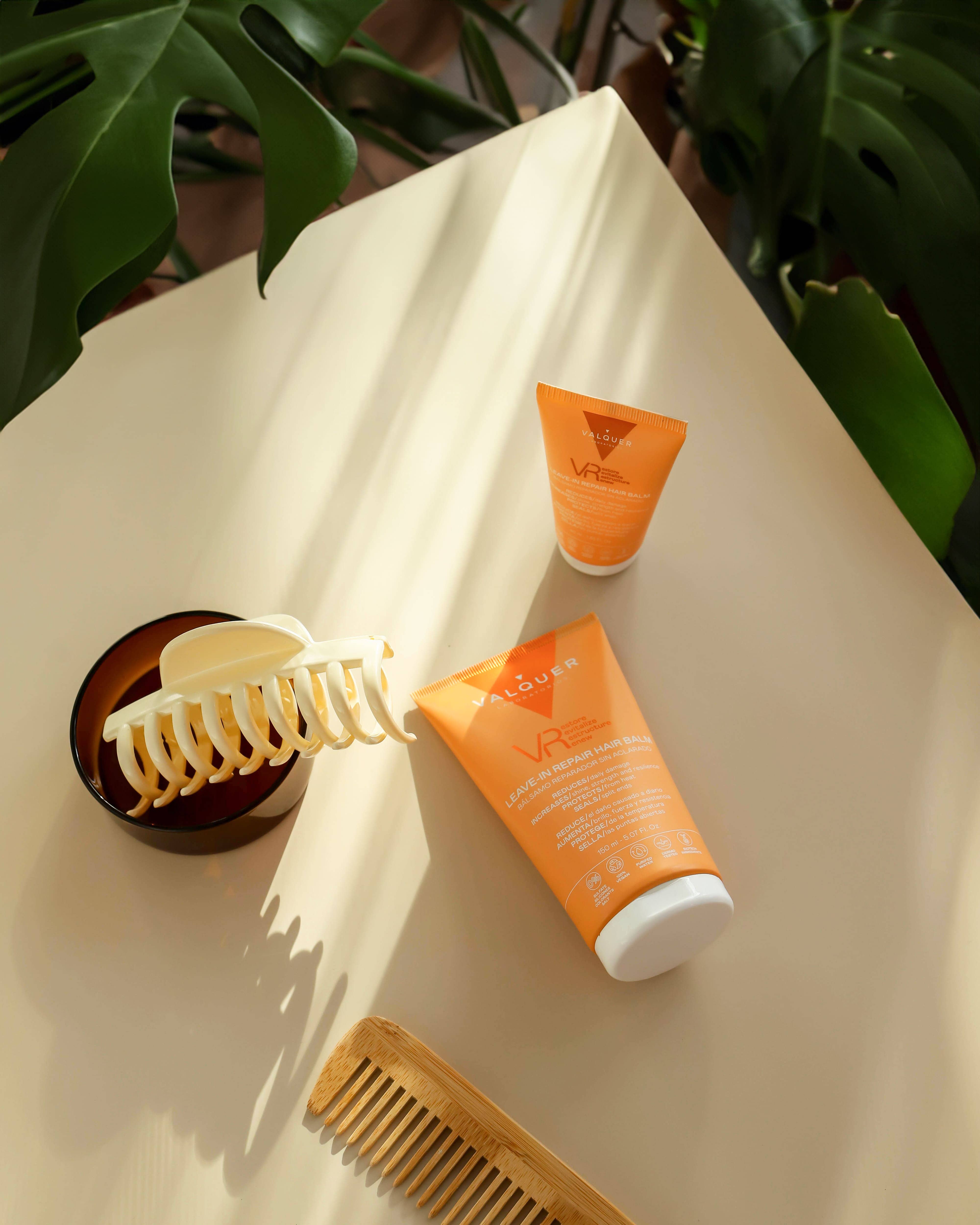 Valquer Laboratorios - Wholesale Hair Leave-In Conditioner - VR 3-in-1 Leave-In Repair Balm2