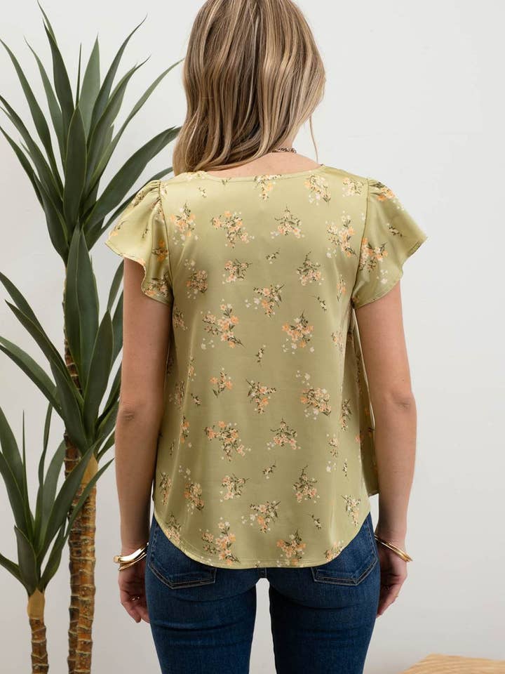 Blu Pepper - Vendita all'ingrosso Camicetta - Donna - Blusa in raso con scollo a V e stampa floreale con bordi smerlati12