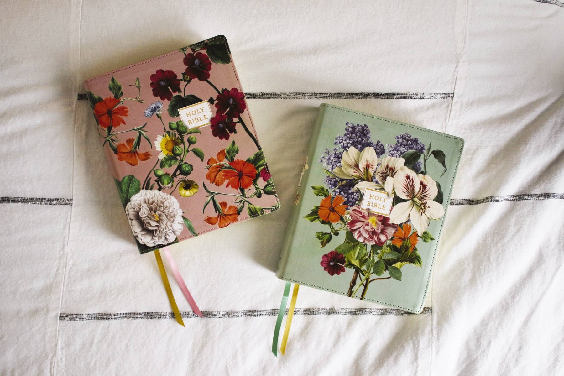 HarperCollins Christian Publishing - Wholesale Religion - NIV Artisan Collection Bible LP Leathersoft Sage Floral8