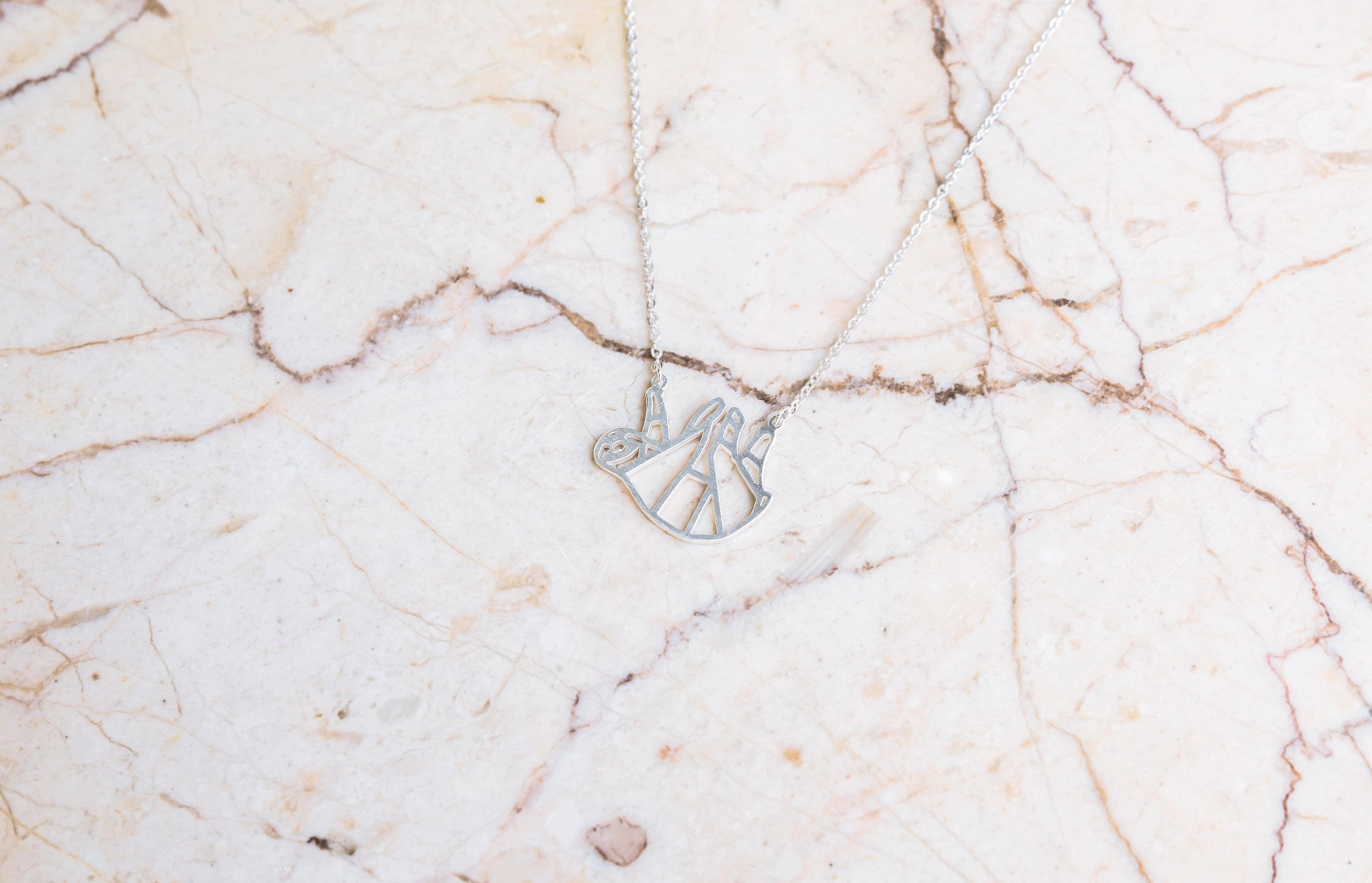 La Menagerie - Wholesale Halskettinghanger - Luiaard zilveren origami ketting3