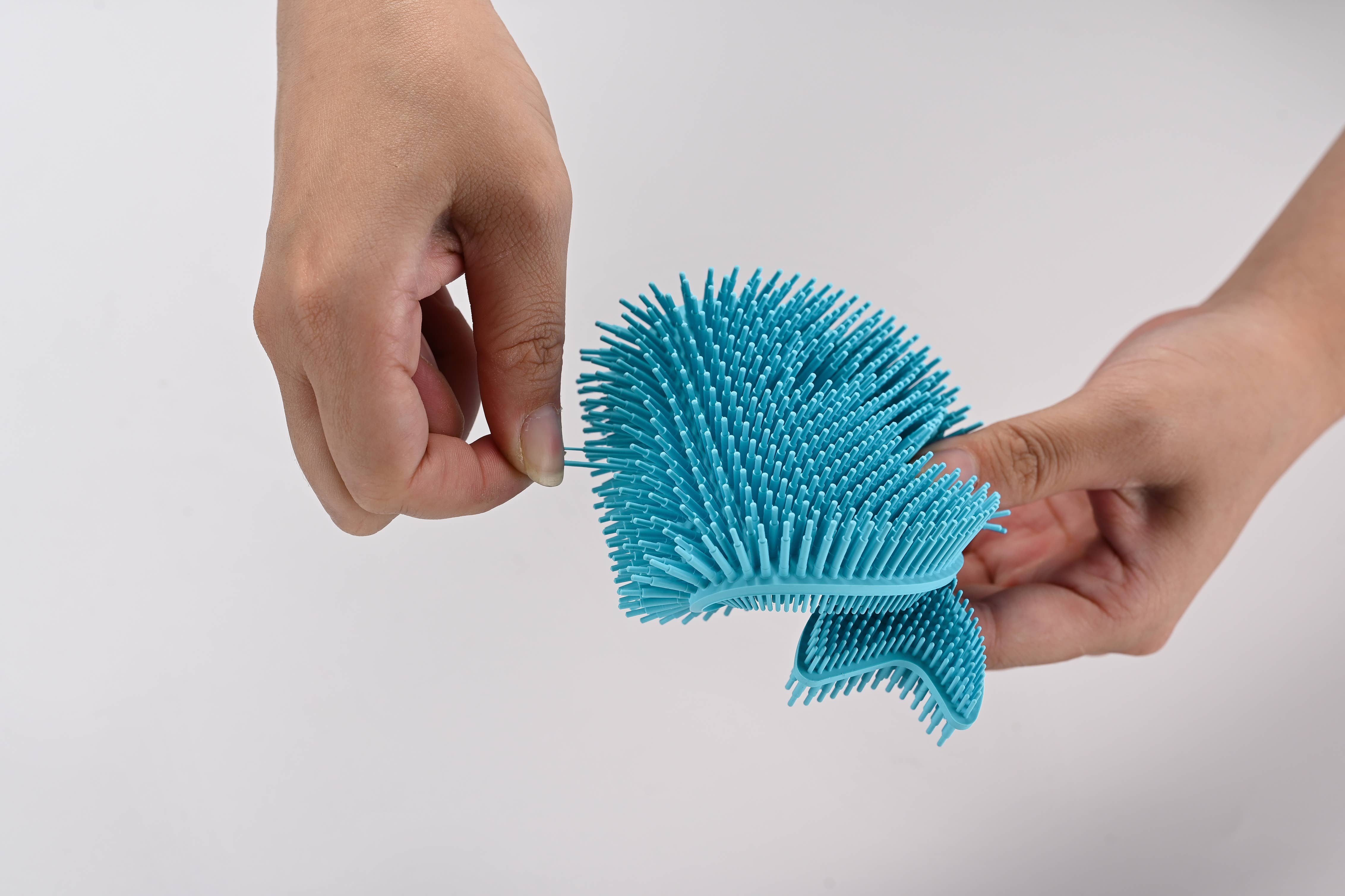 Fox Run Brands - Wholesale Cleaning brush - Fox Run Silicone Whale Dish Scrubber, 6" Kitchen Brush9