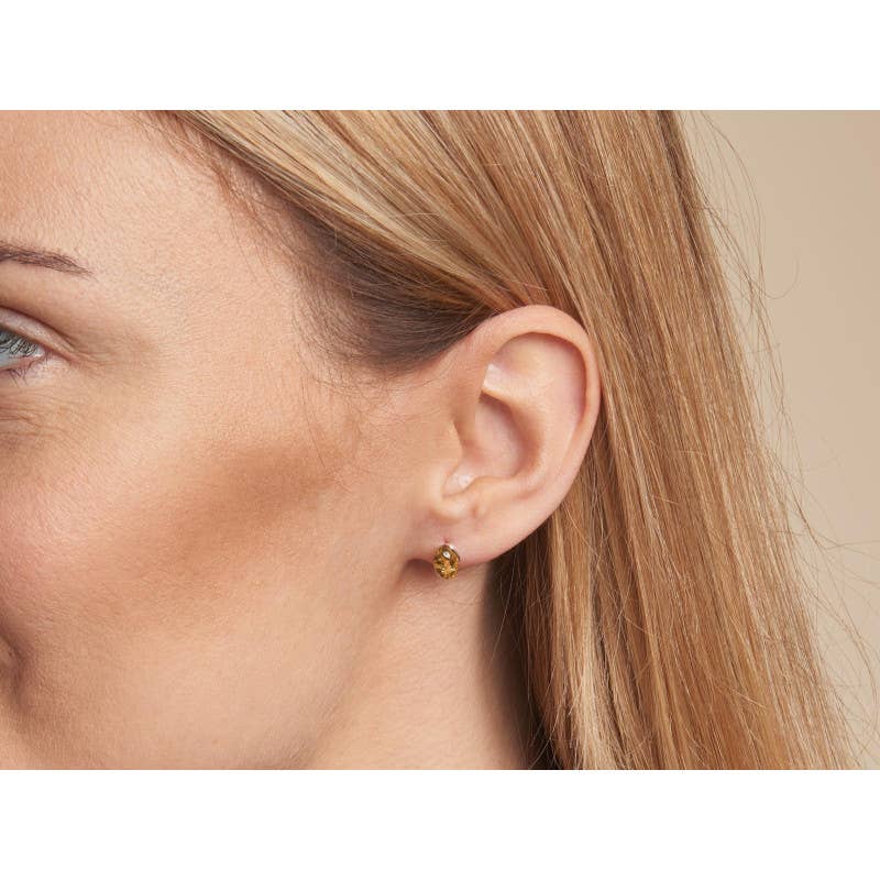 Earrings with natural green amber, sterling silver for wholesale on Faire2