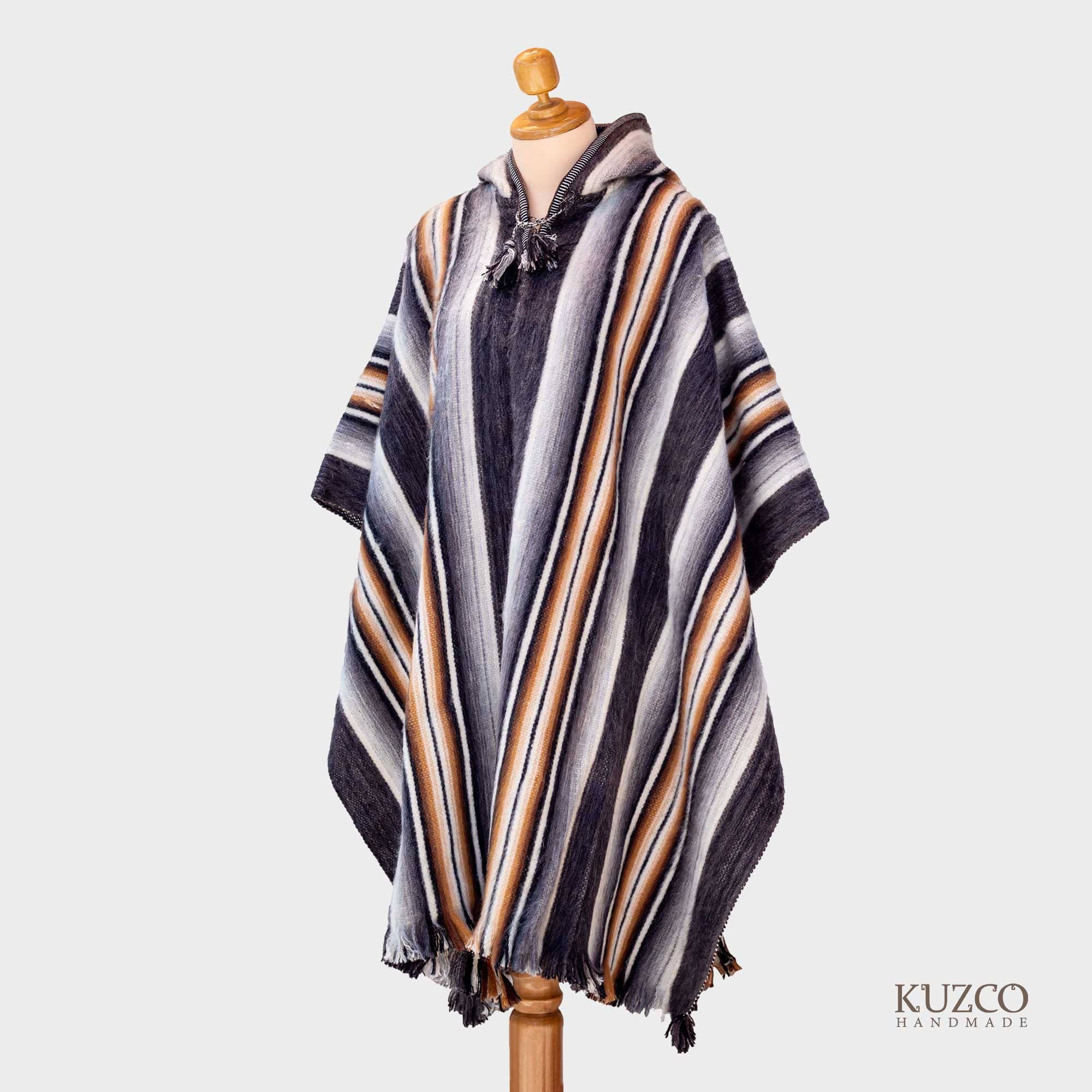 KuzcoHandmade - Wholesale Poncho - Unisex - Unisex Hooded Alpaca Poncho with Tribal Design for Travel5