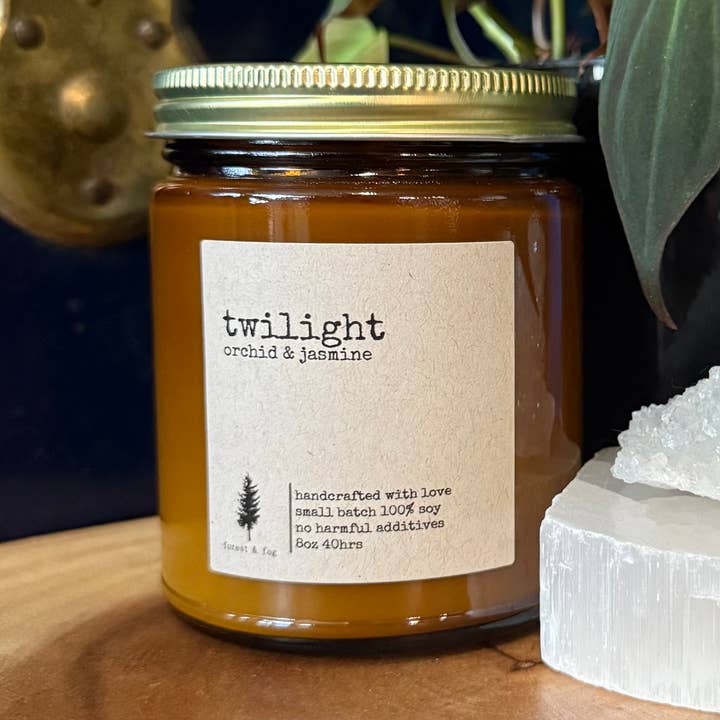Bougie de soja coulée à la main en petits lots de 8 oz - Twilight pour la vente par forest & fog