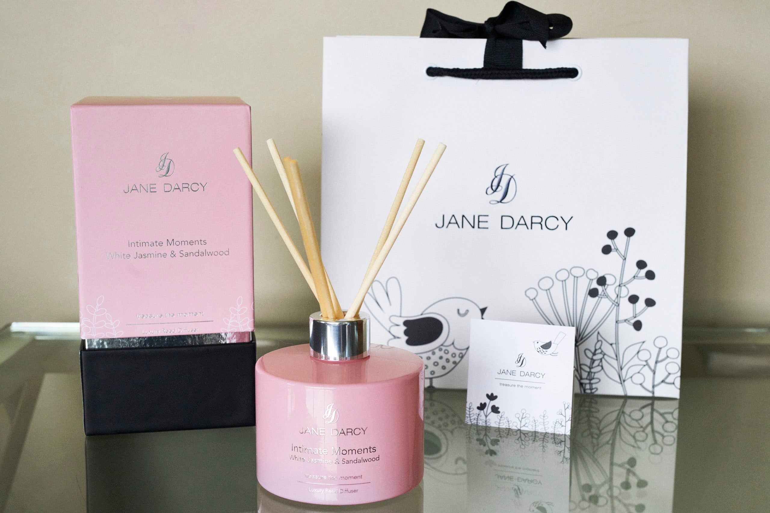 Jane Darcy - Wholesale Reed Diffuser - Luxury Reed Diffuser, White Jasmine & Sandalwood1