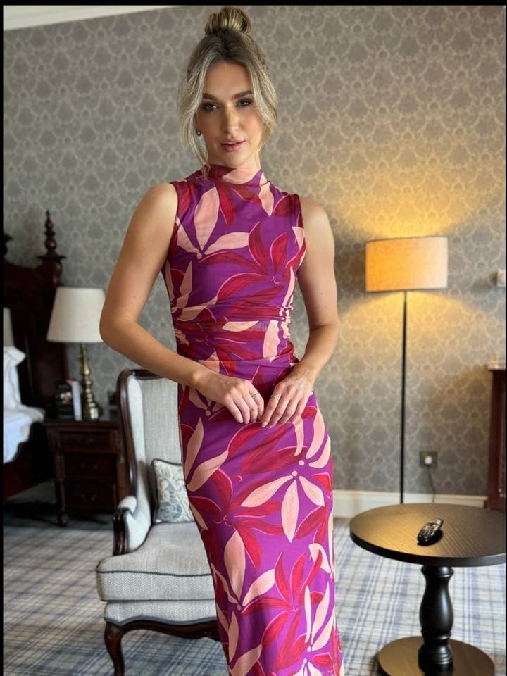 LORIANE - Wholesale Dress - Women's - 10681RA One Size Sleeveless Printed Maxi Dress