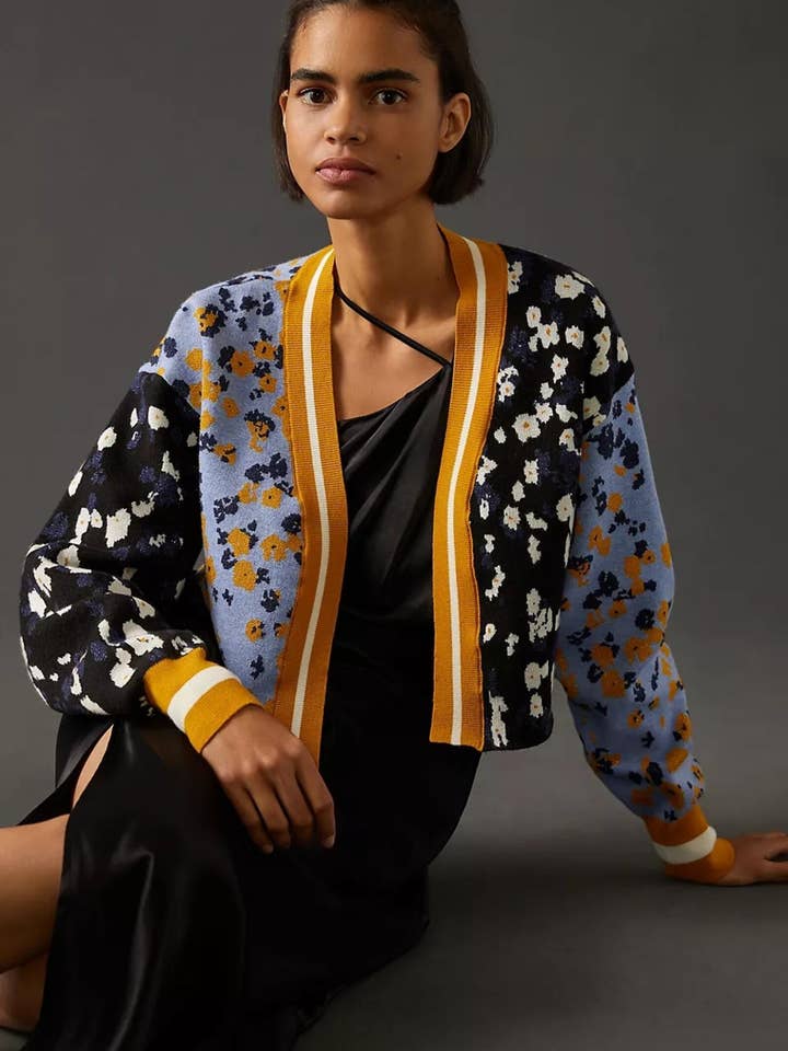 SAACHI - Wholesale Cardigan - Women's - Multitone Floral Cardigan1