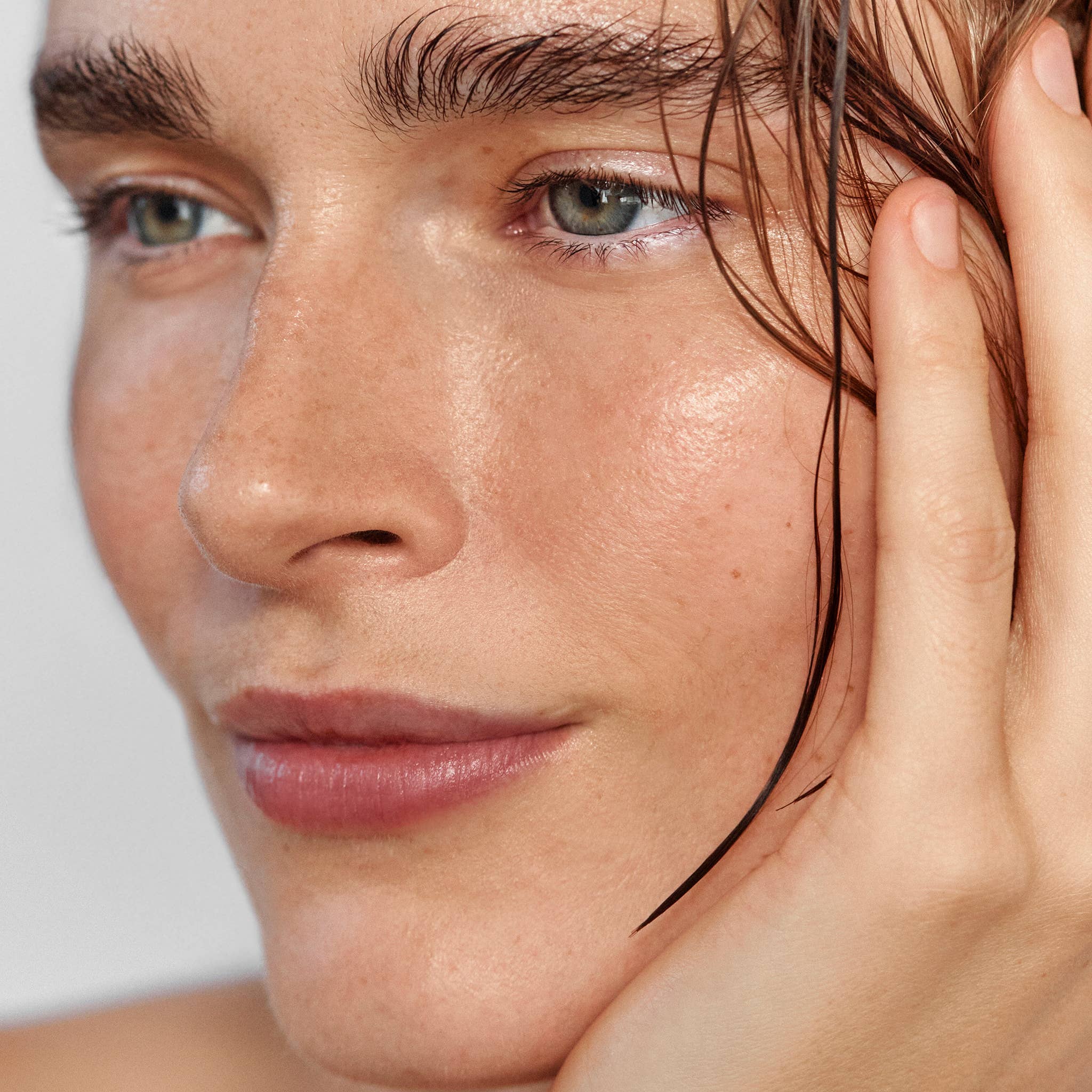 True Botanicals - Wholesale Facial Oil - Renew Pure Radiance Hydrating Facial Oil6