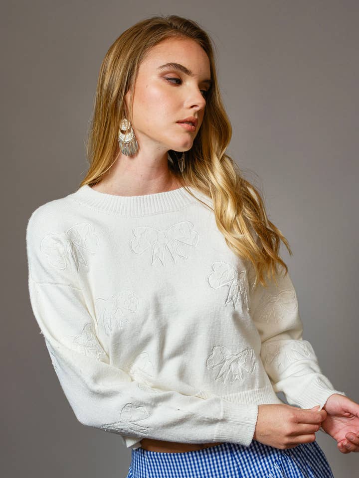 36660W - Trui met Geborduurde Strikstrik voor wholesale door Blue B