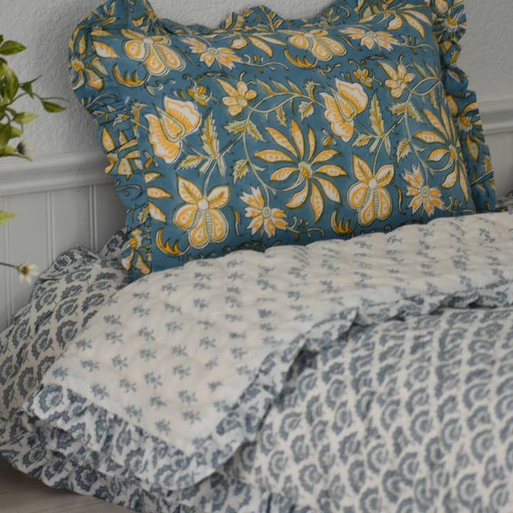 Reversible Muslin Cotton Throw - Blue for wholesale by House of Alaan