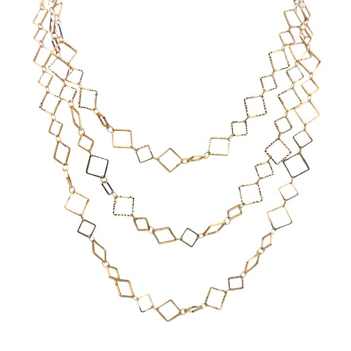 Chaîne « carrée » SN396 en métal doré 18 carats de 53 po pour la vente par Sai Brazil