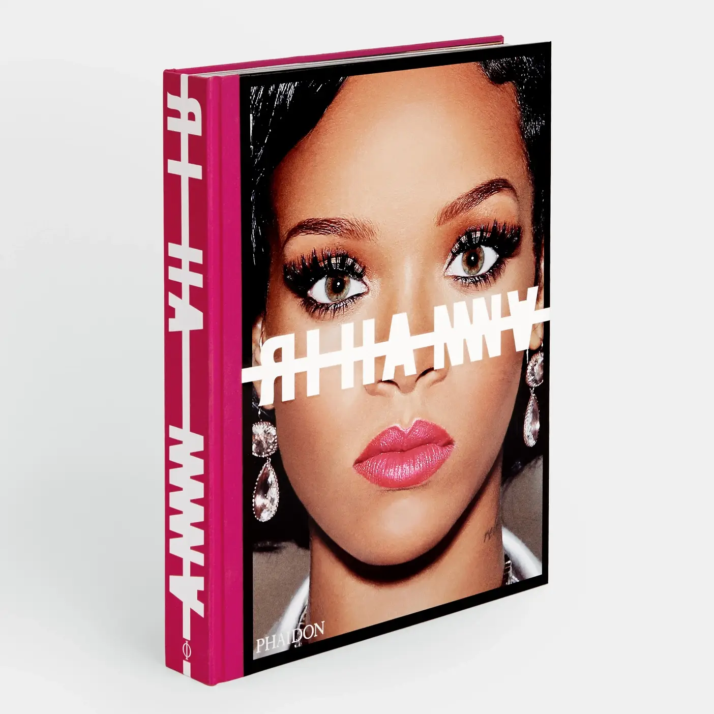 Phaidon - Wholesale Arts & Entertainment - Rihanna0