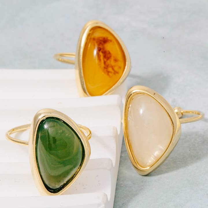 Ornate Resin Stone Ring for wholesale by The Looks by Fame Accessories