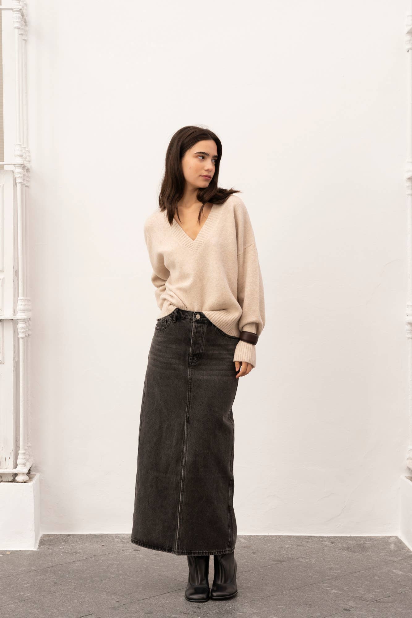 Javier Teruel García - InfinityWear - Wholesale Knit Sweater - Women's - OVERSIZED KNIT JERSEY1