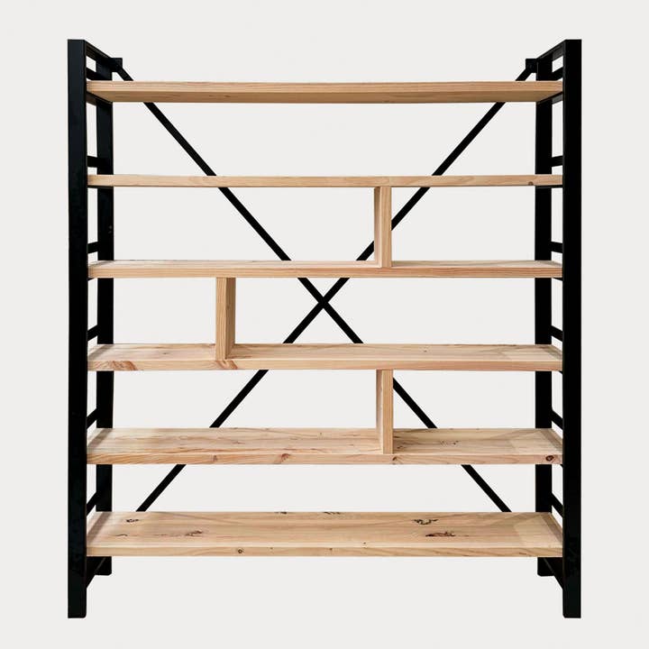 Everlast reol i træ og jern for engroshandel hos Woodabu