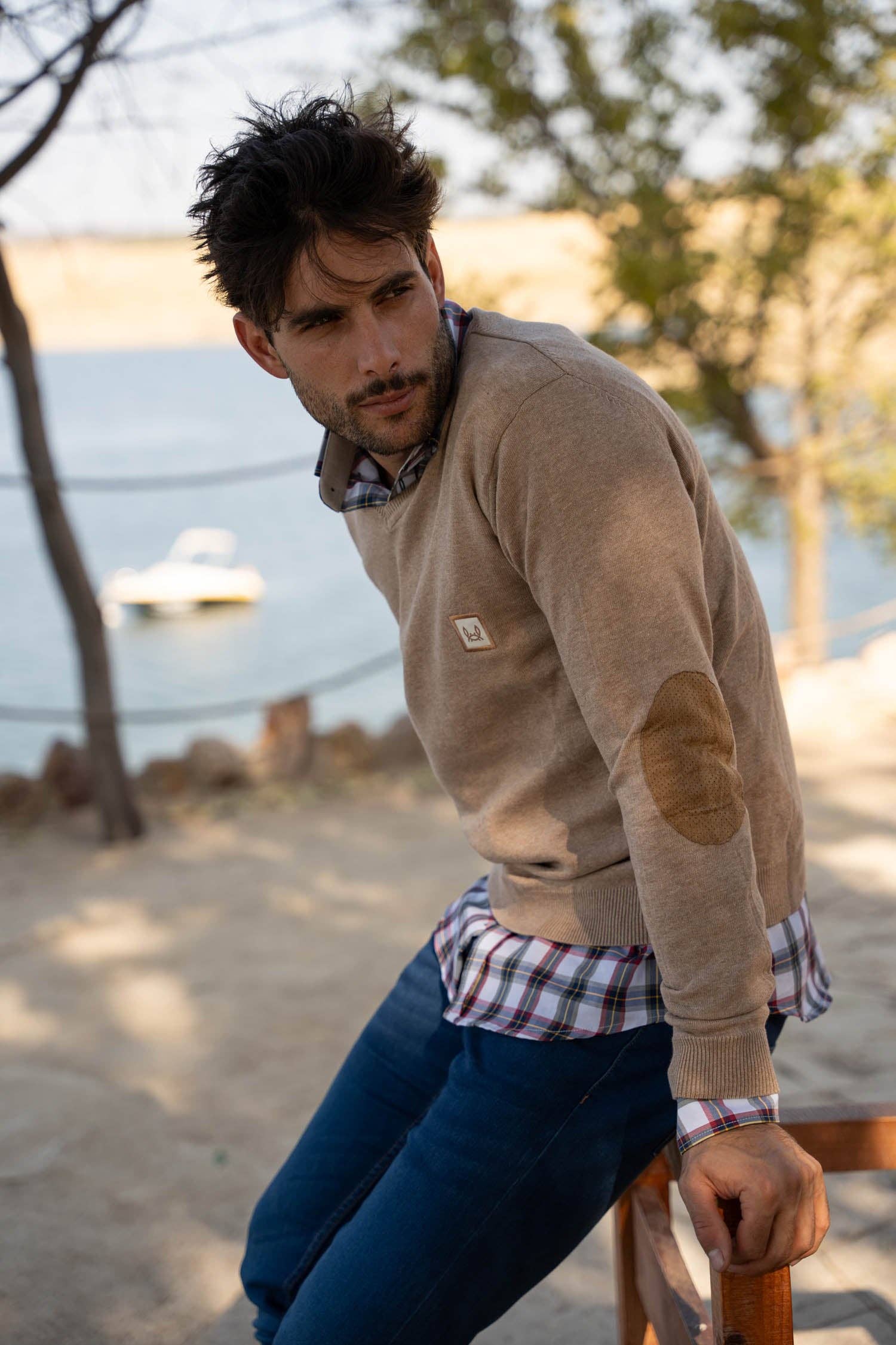 Custi Mikelo: Men's Clothing & Christmas Gifts - Wholesale Knit Sweater - Men's - Beige Elbow Jersey0