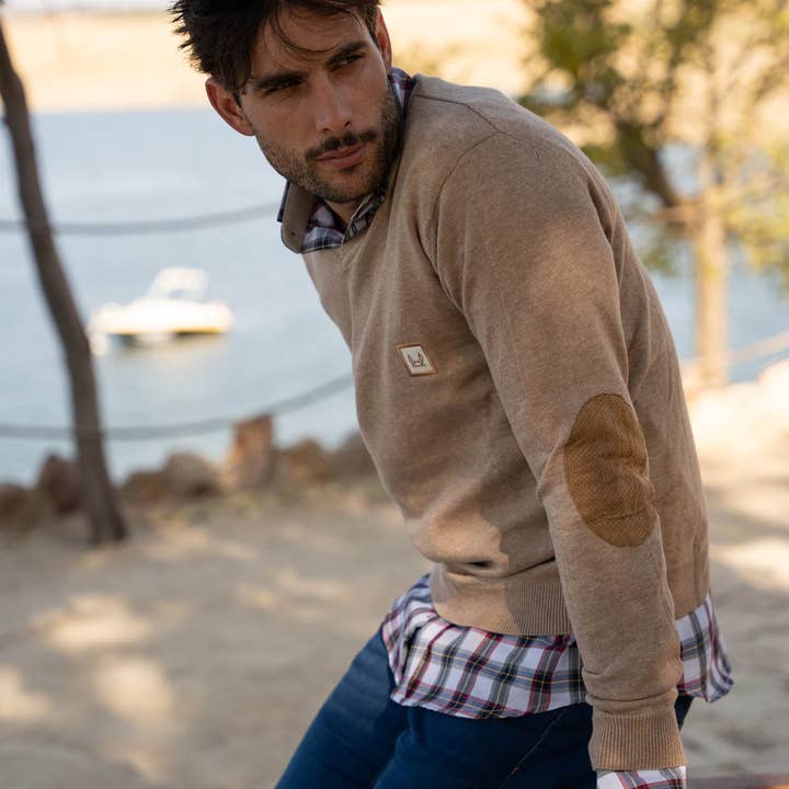 Beige Elbow Jersey for wholesale by Custi Mikelo