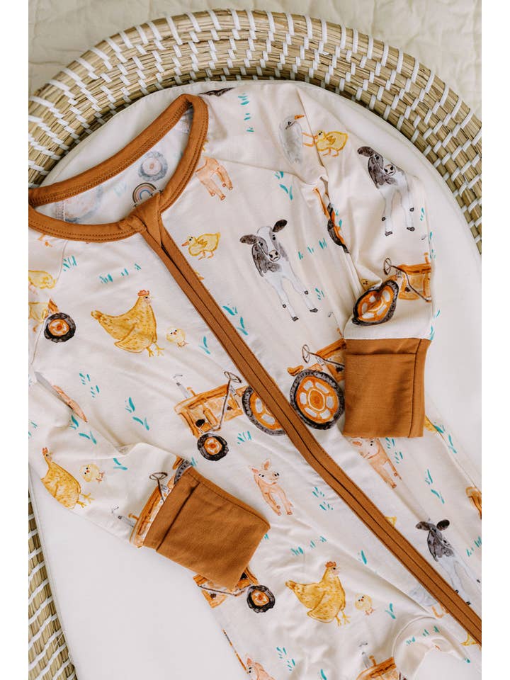 Tiny toes Baby Co - Wholesale Jumpsuit - Baby - Farm Animal Bamboo Zipper Romper