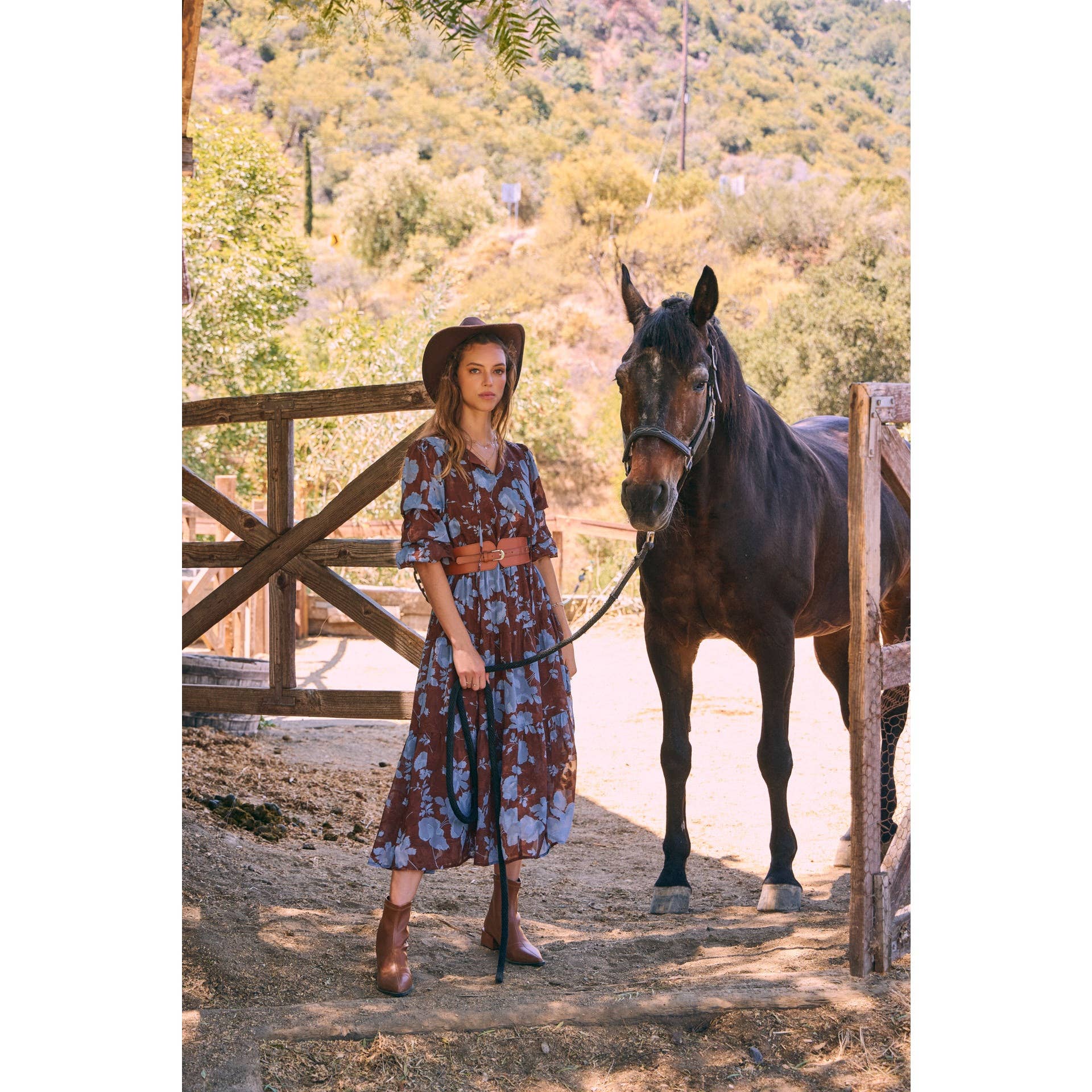 in february - Wholesale Dress - Women's - DREAMY JACQUARD FLORAL MIDI DRESS WITH STATEMENT SLEEVES10