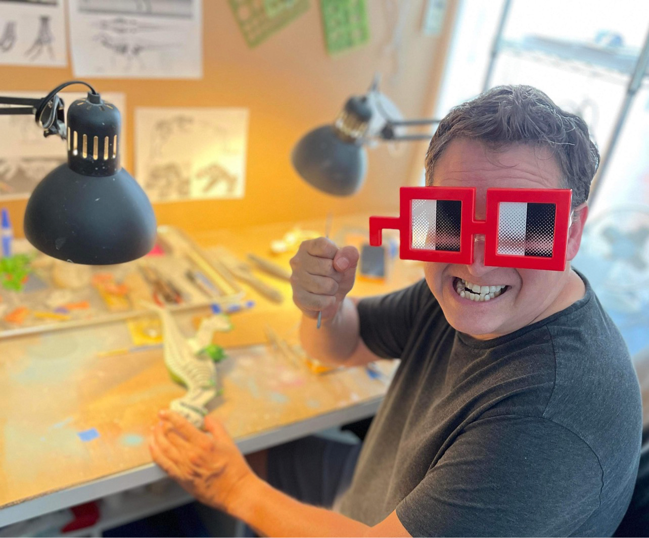 Bigshot Toyworks - Wholesale Gag Gift/Novelty Gift - Bigshot Noggles in Classic Red7