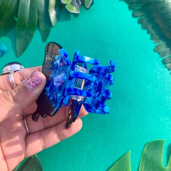 Not Picasso - Wholesale Hair Clip - Women's - Blue Morpho Hair Claw6