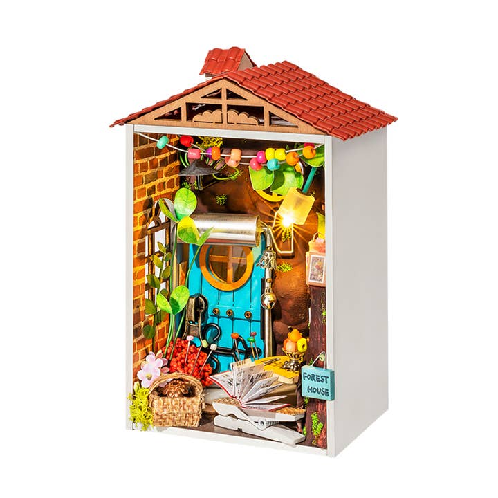 Hands Craft - Wholesale DIY Craft Kit - DIY Miniature House Kit: Borrowed Garden0