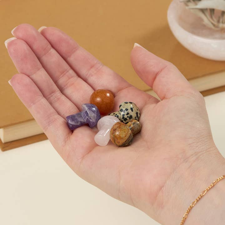 GeoCentral - Wholesale Spiritual Stone/Crystal - Assorted Carved Crystal Mini Mushrooms - 36 pcs 🍄2