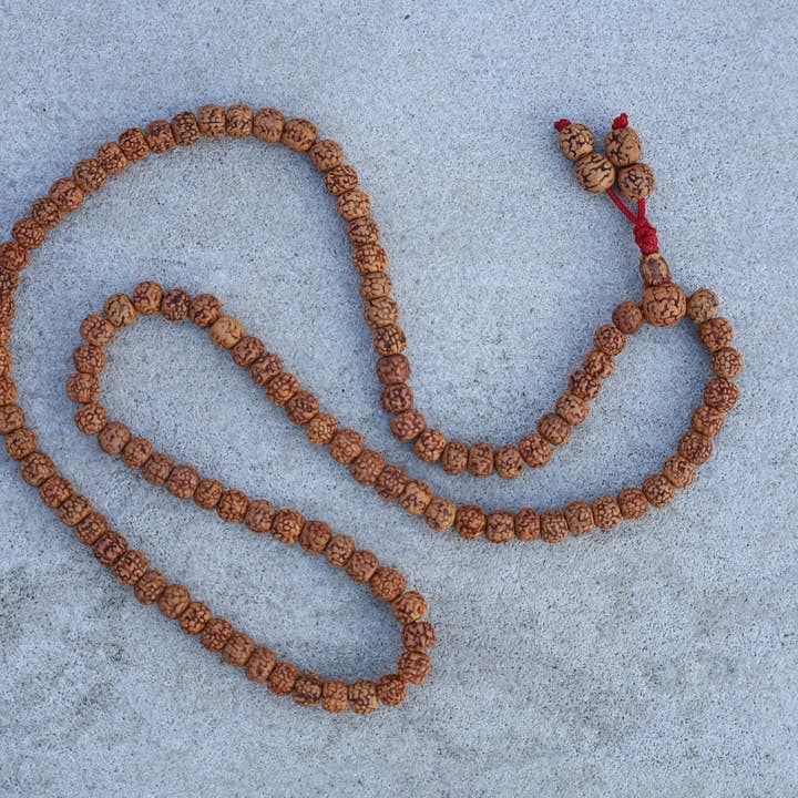 Lungta Imports – wholesale Bönehalsband – Hinduiska naturliga Rudraksha Mala radband 108 pärlor