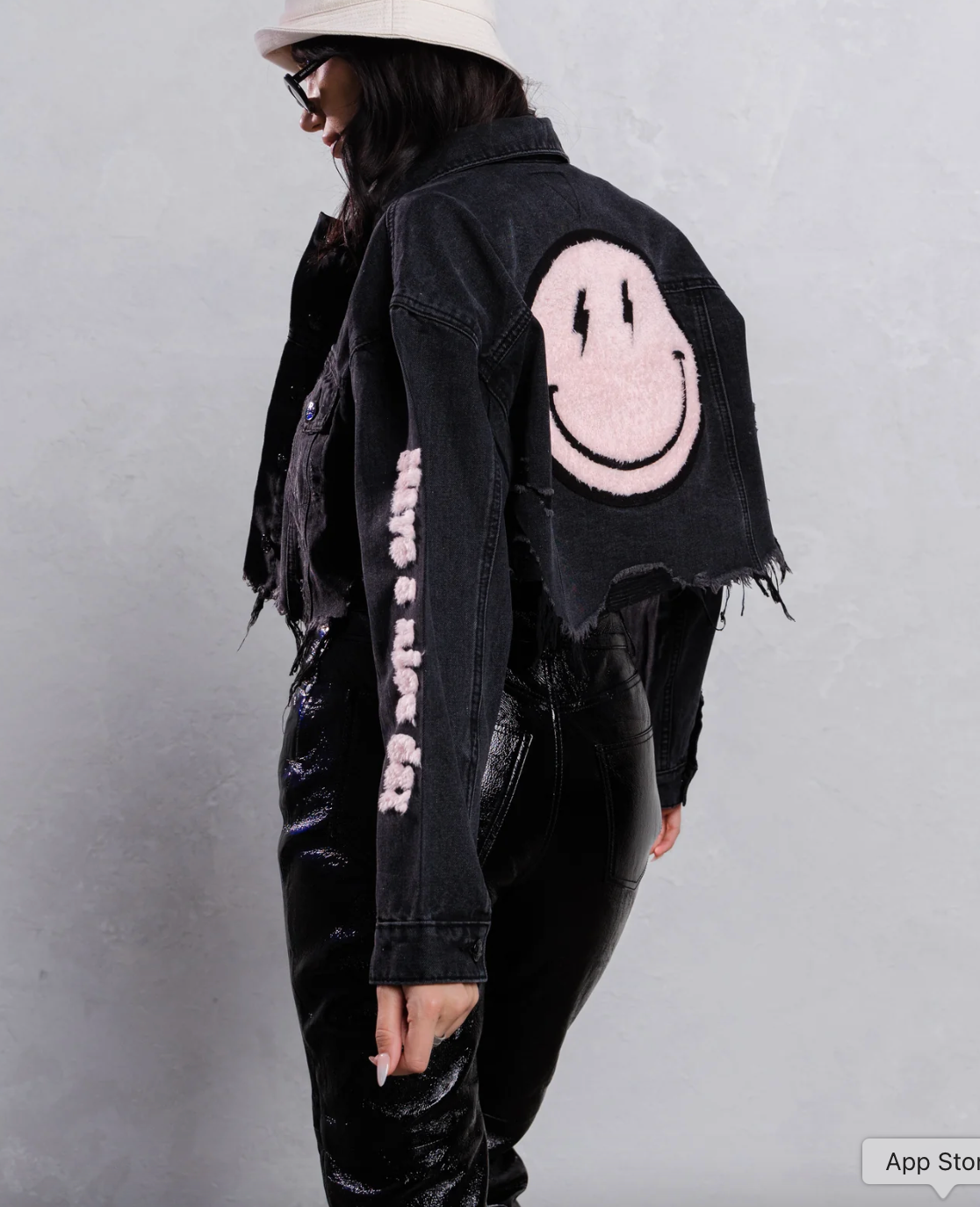 Noir Veste en jean avec écusson Smiley en vente sur Faire2