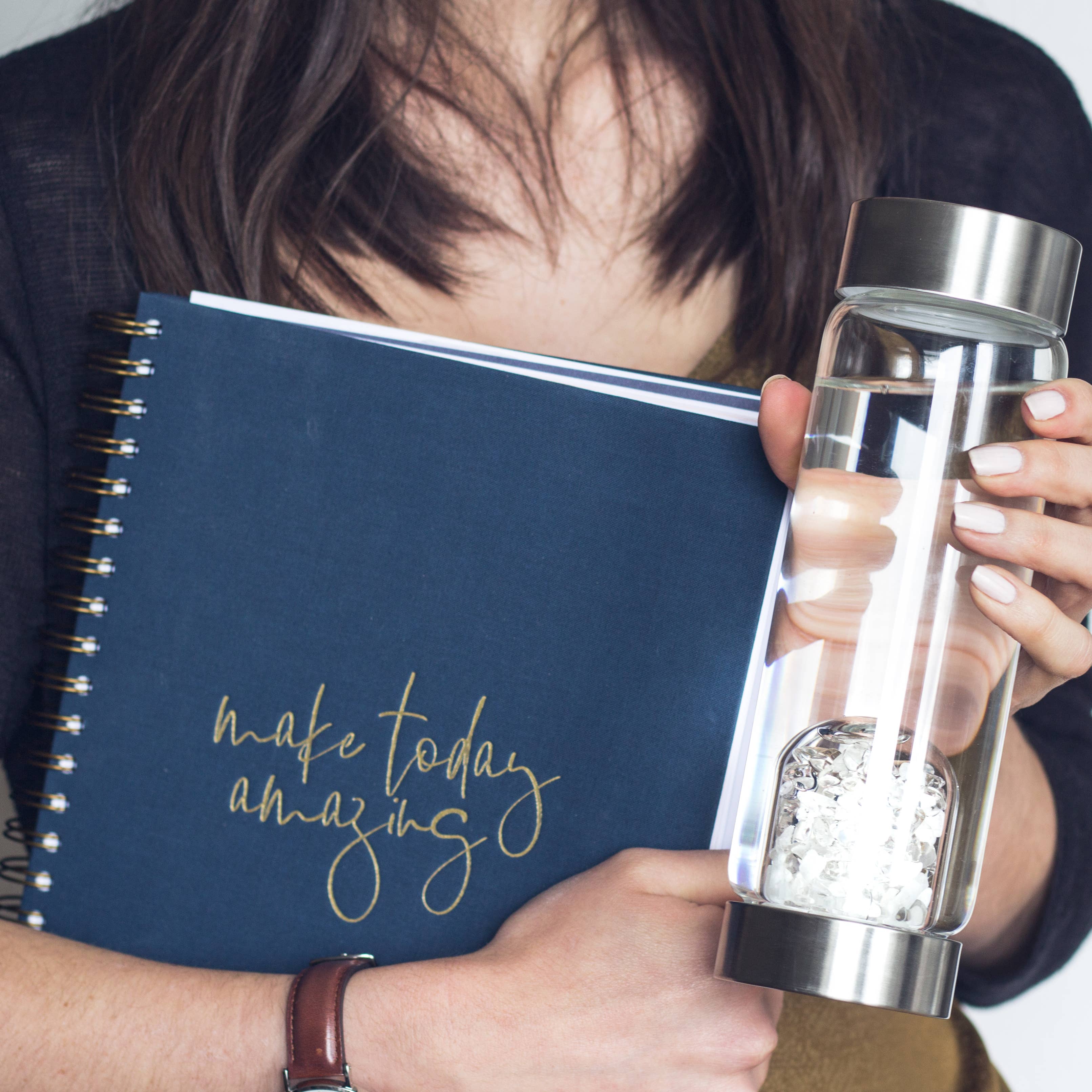 VitaJuwel USA - Wholesale Water Bottle - ViA Crystal Water Bottle | LUNA8