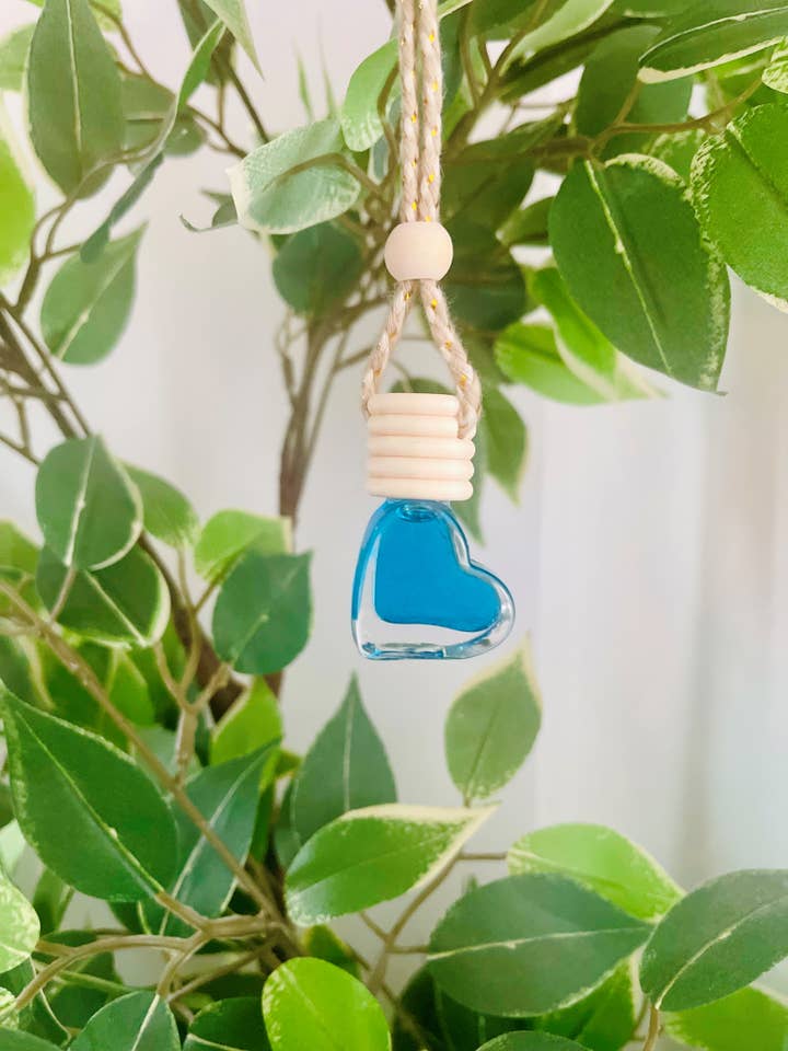 Heart Sparkle Car Reed Diffuser for wholesale by Stay Fresh’ies Air Fresheners