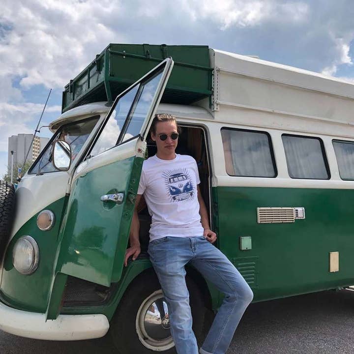 VW Collection by BRISA - Venta al por mayor Camiseta serigrafiada - Unisex - Camiseta VW T1 Bus Unisex (XXL) - Rayas Samba/Azul y Blanco