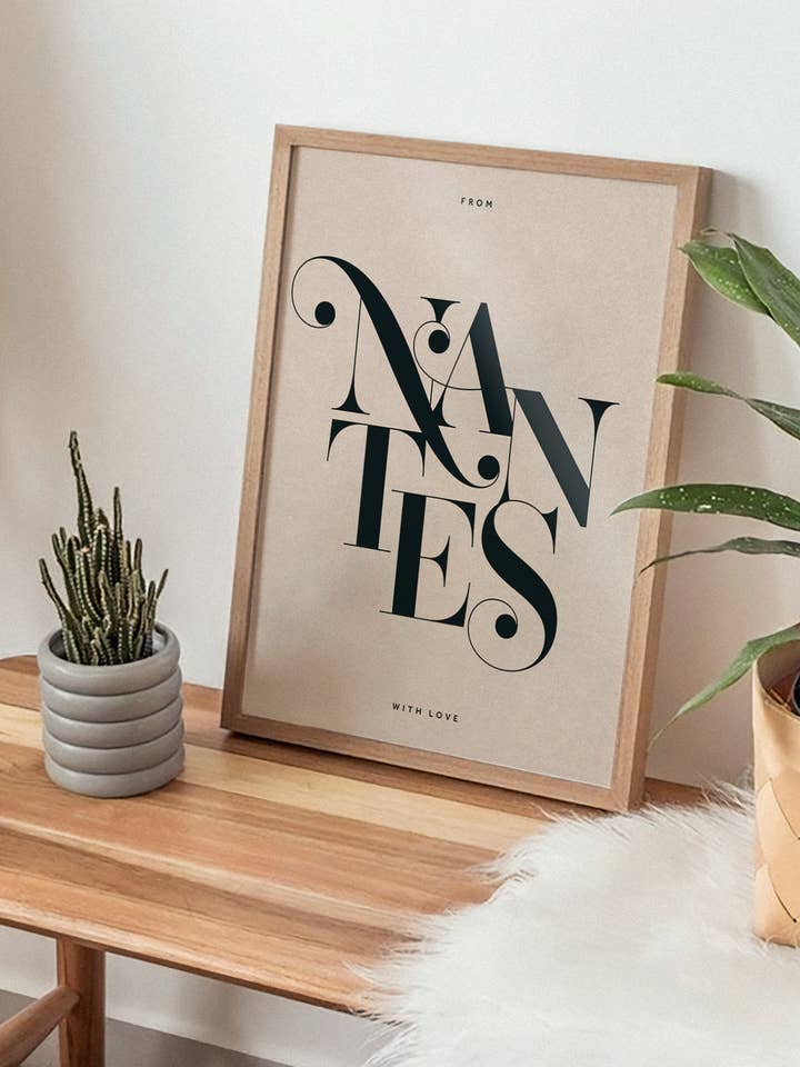 Vanuit Nantes Met Liefde | Grafische En Minimalistische Poster voor wholesale door Studio Topo