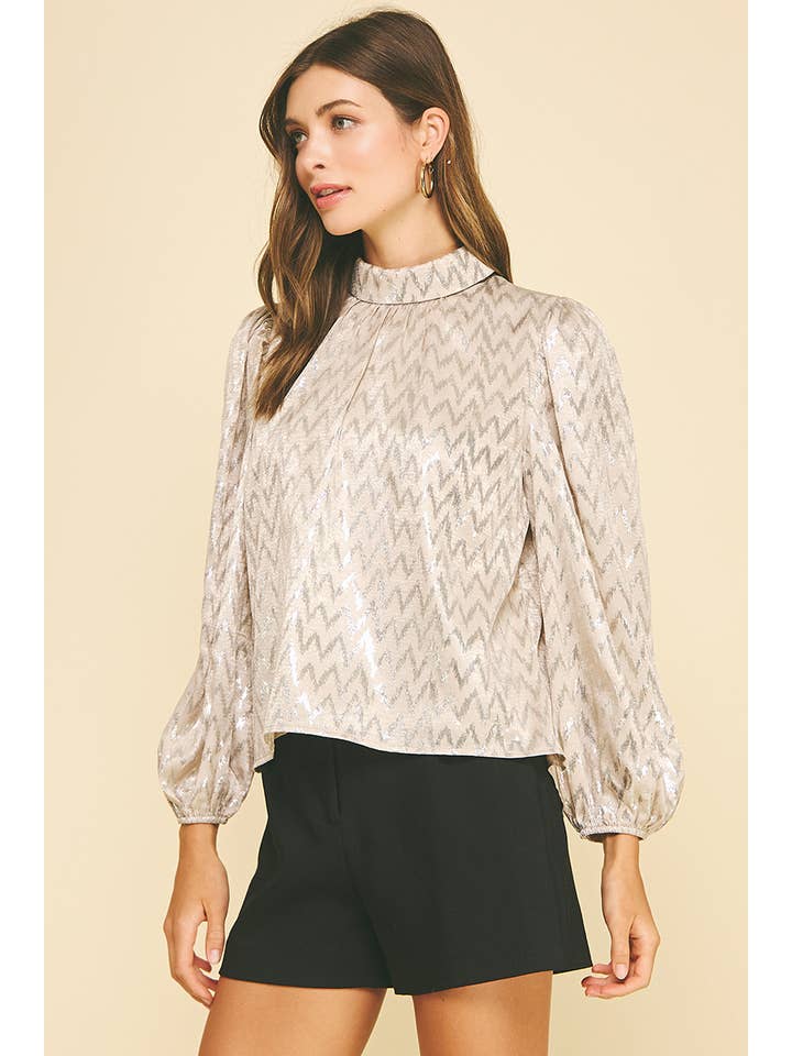 OSTRA BLUSA DE GOLA ALTA COM PADRÃO METÁLICO - 6699T para venda a revendedores na Faire3