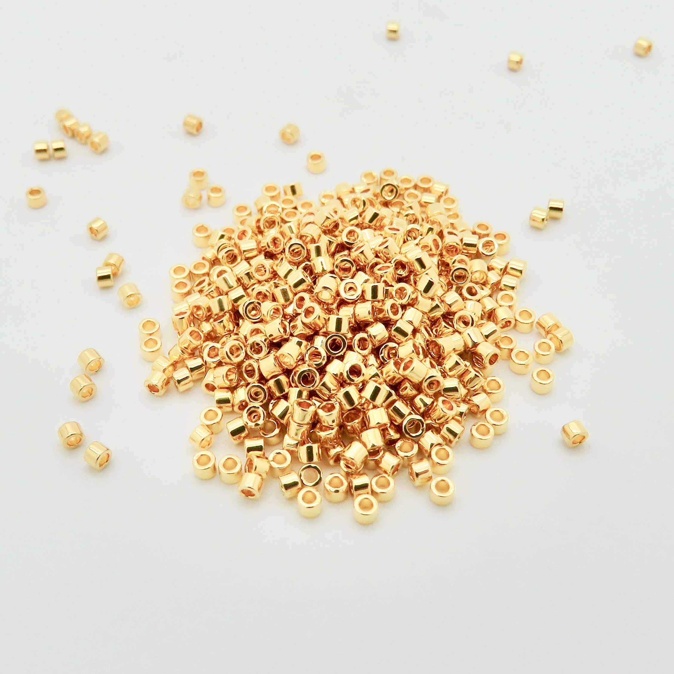 Rosamariposa – Engroshandel Perlearmbånd – Ipanema Dainty Armbånd - 24k Guldbelagt Begrænset Udgave1