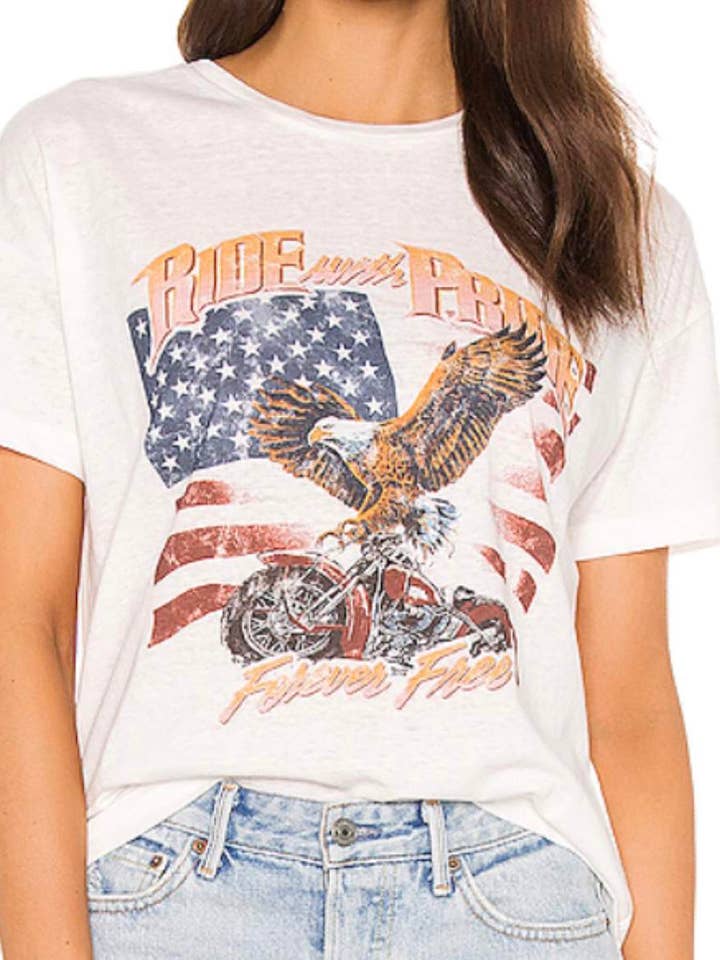 T-SHIRT UNISEXE RIDE WITH PRIDE pour la vente par Prince Peter Collection