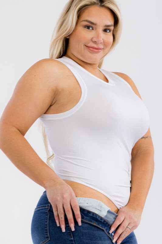 Curve Market - Wholesale Bodysuit - Women's - PLUS SIZE ROUND NECK SEAMLESS BODYSUIT13