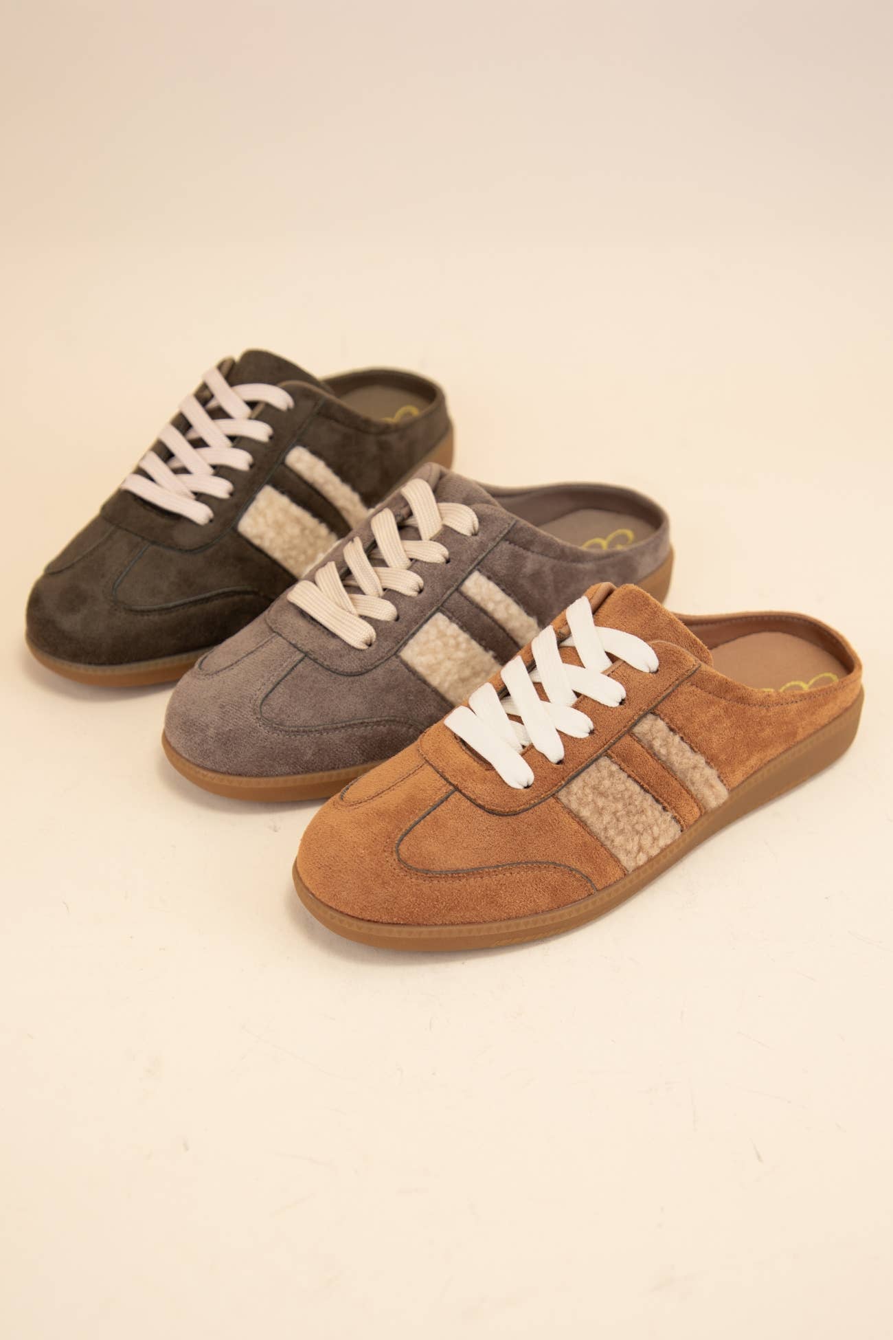 CCOCCI - Wholesale Lifestyle Sneakers - Women's - SANDRA FUR STRIPE DESIGN BACKLESS MULE COURT SNEAKERS13