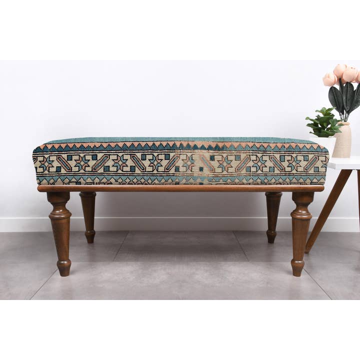 The Loom Wholesale - Vente Bancs - Banc traditionnel avec tapis turc et pieds en bois massif3