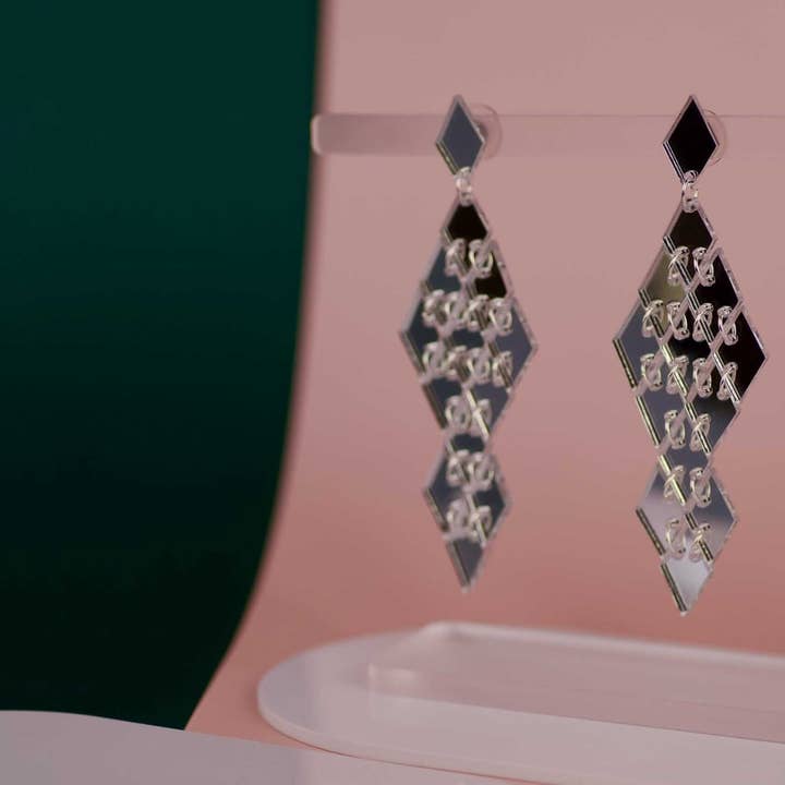 Little Geraldine - Wholesale Dangle Earrings - Diamond Dangles5