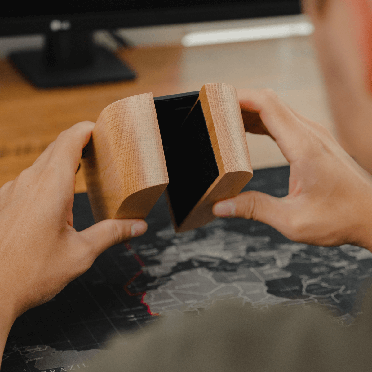 Coreminded - Wholesale Desk Riser - Laptop Stand3