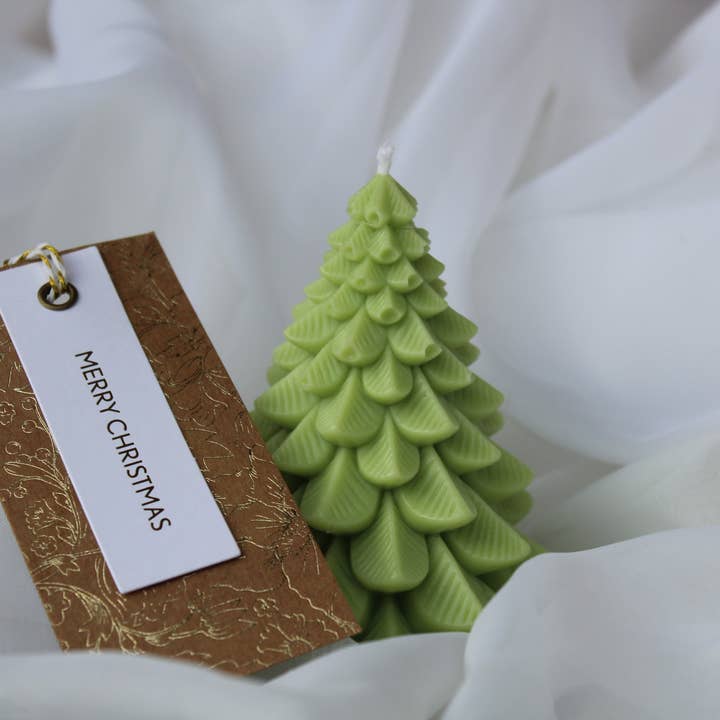 Liva Living - Wholesale Novelty Candle - Christmas Tree Classic