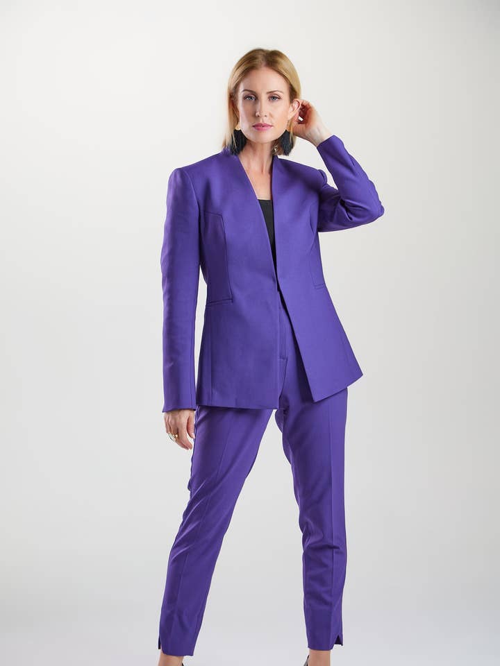 Seasonless Merino Wool Crossover Collar Nicole Blazer for wholesale by Seragyi