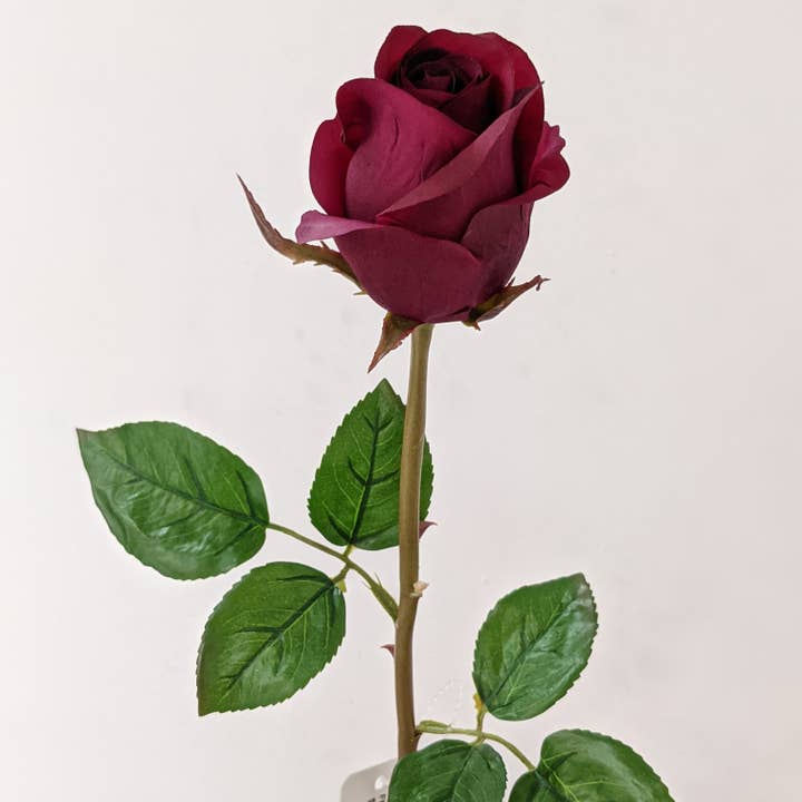Green Import Limited - Vendita all'ingrosso Fiori finti - SPRAY PER BOCCIOLI DI ROSA FN20023 (OPACO), 23"